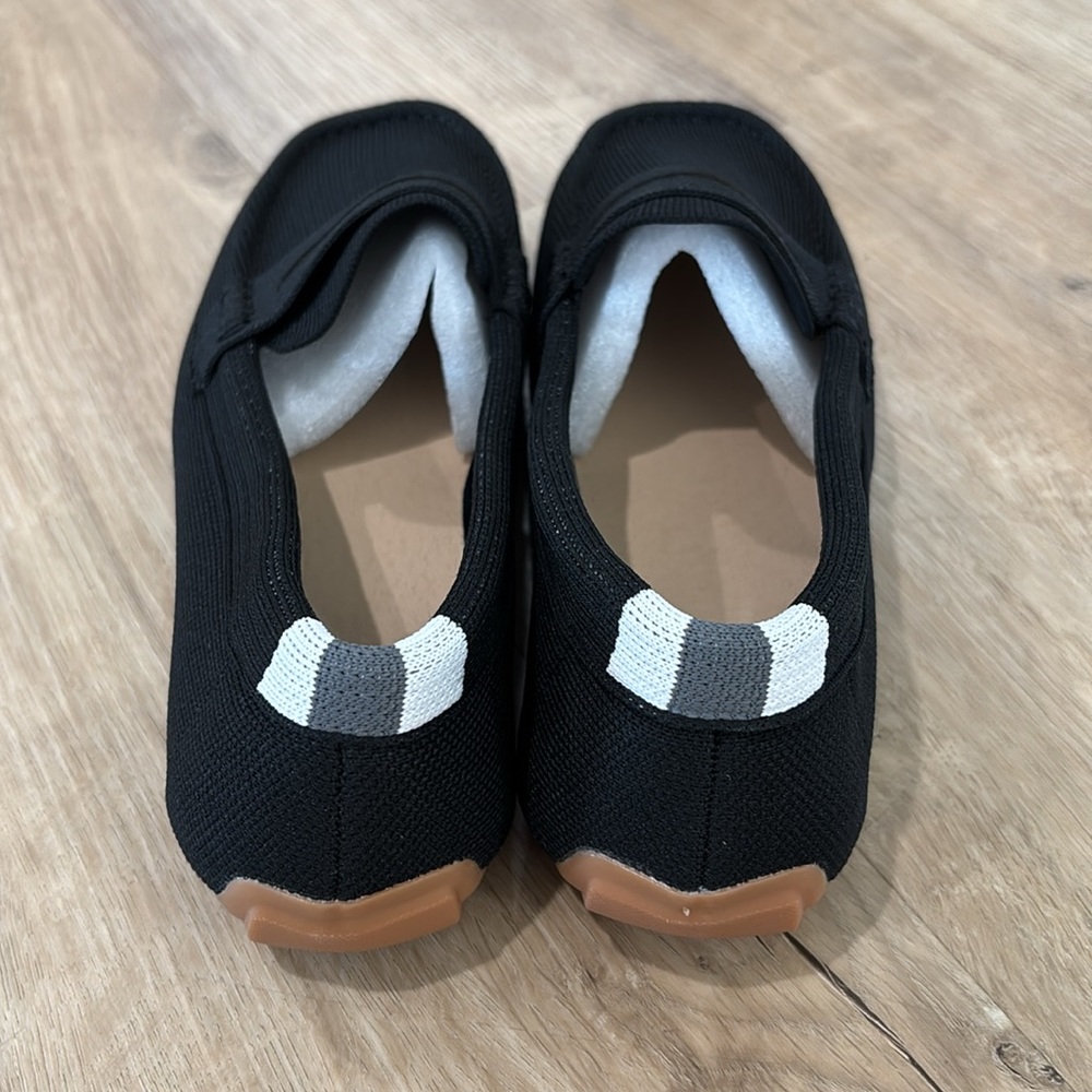 NEW Women’s Slip On Knit Black Loafers - Picture 3 of 7